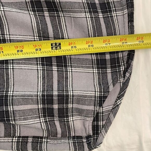 Columbia Grey Plaid Cotton Flannel Shirt Mens Size Large Casual Outdoors - Picture 7 of 9